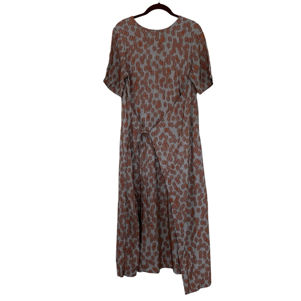 COS printed asymmetrical dress. Short sleeves in rust, black &white size 4